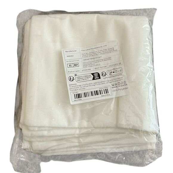 4 Square Throw Pillowcases 18” X 18” NWT - Picture 4 of 4